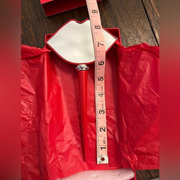 Christian Louboutin lip shaped mirror NIB - Picture 4 of 5